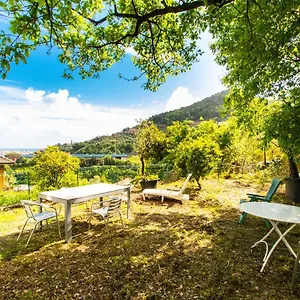  Appartamento Chiavari Cozy Apartments In Villa With Shared Garden & Parking